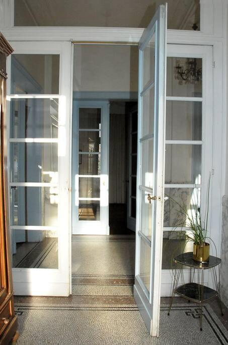 Petit Chateau A La Campagne. Beloeil Exterior photo